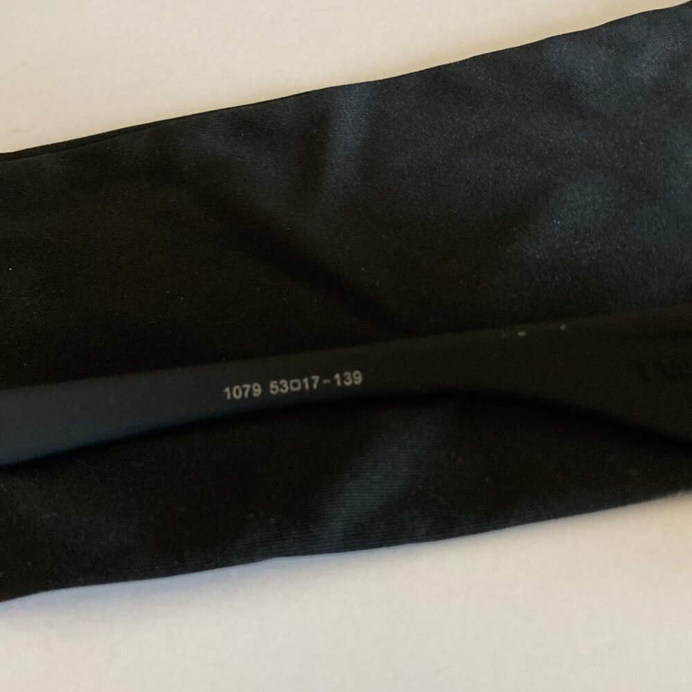 Oakley Two Face Sapphire Iridium Sunglasses - Picture 7 of 9